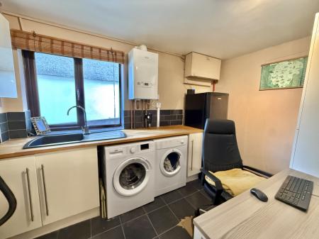 Utility Room/Office