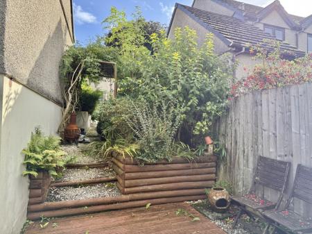 Garden to Side