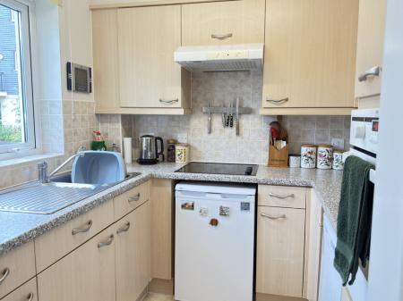 Fitted Kitchen
