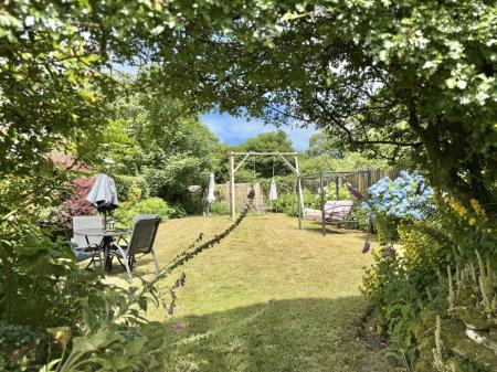 Archway in to second part of garden