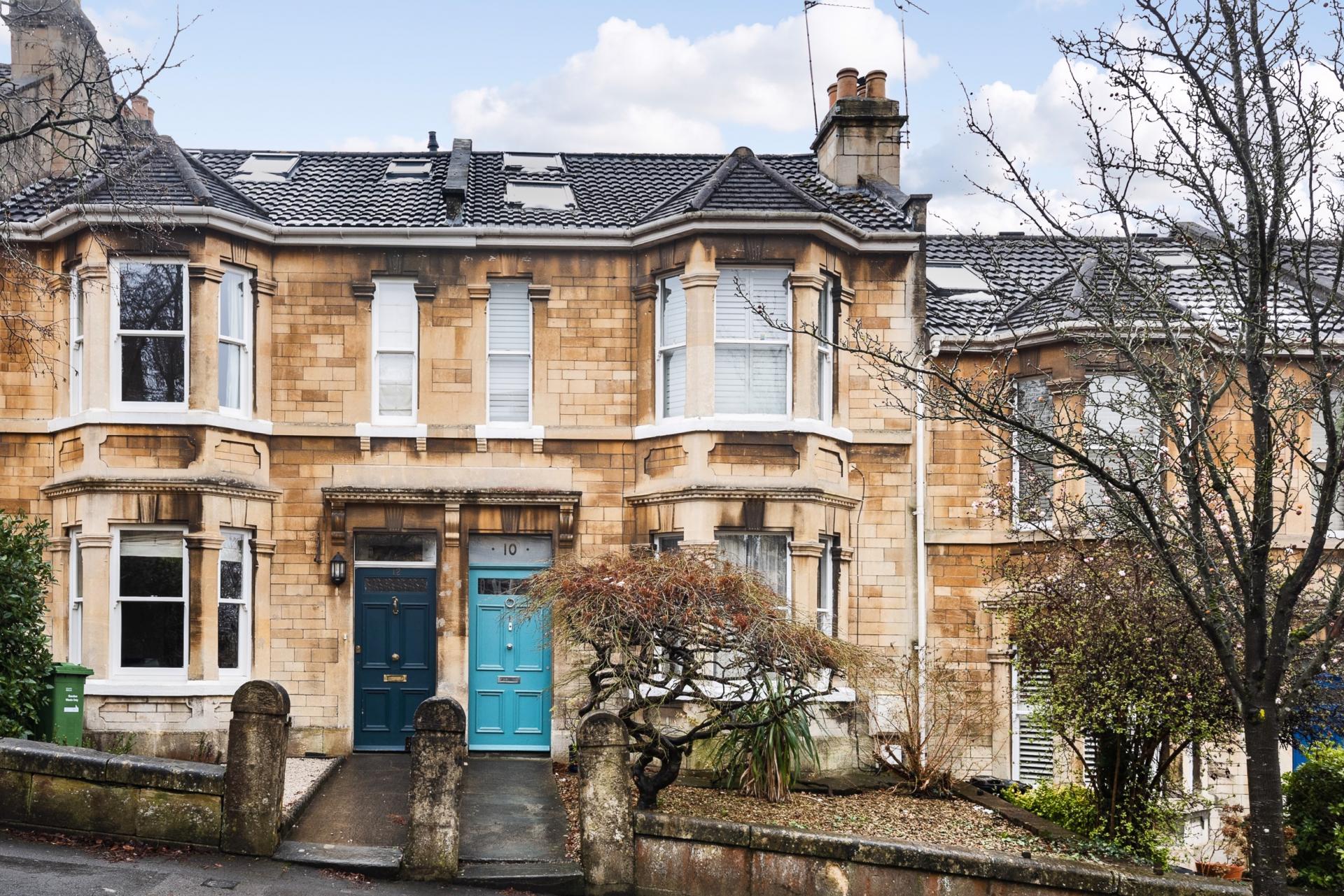 4 bedroom House for sale in Bath
