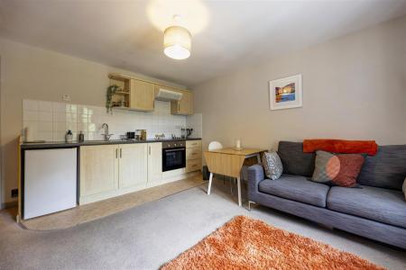 Open Plan Kitchen & Sitting Room