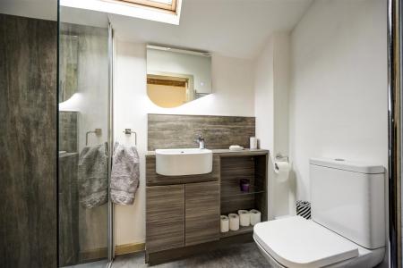 Ensuite Shower Room