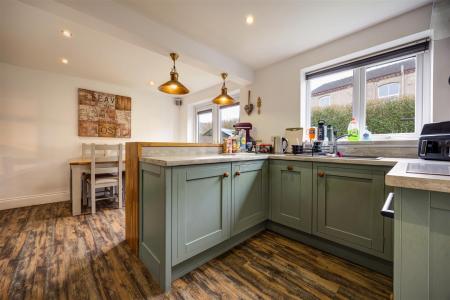 Open Plan Kitchen Diner