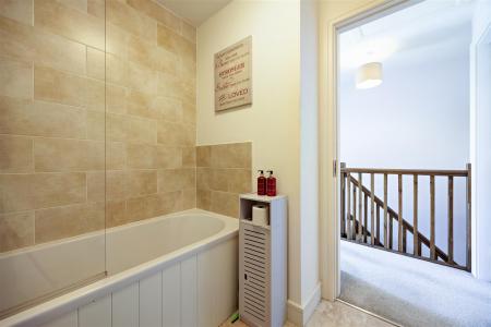 Bath_02.jpg