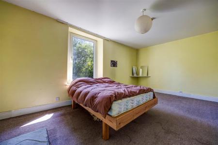 Middle_Floor_11.jpg