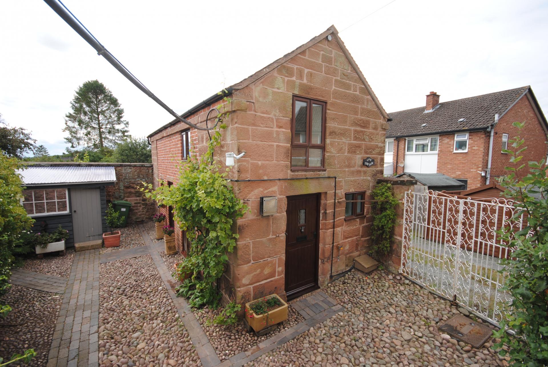 2 bedroom Barn Conversion for rent in Market Drayton