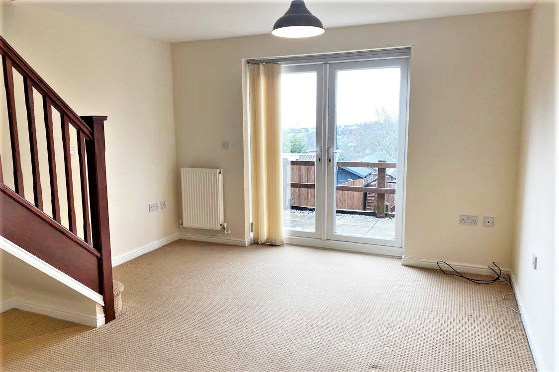 2 bedroom Terraced House for sale in Market Drayton