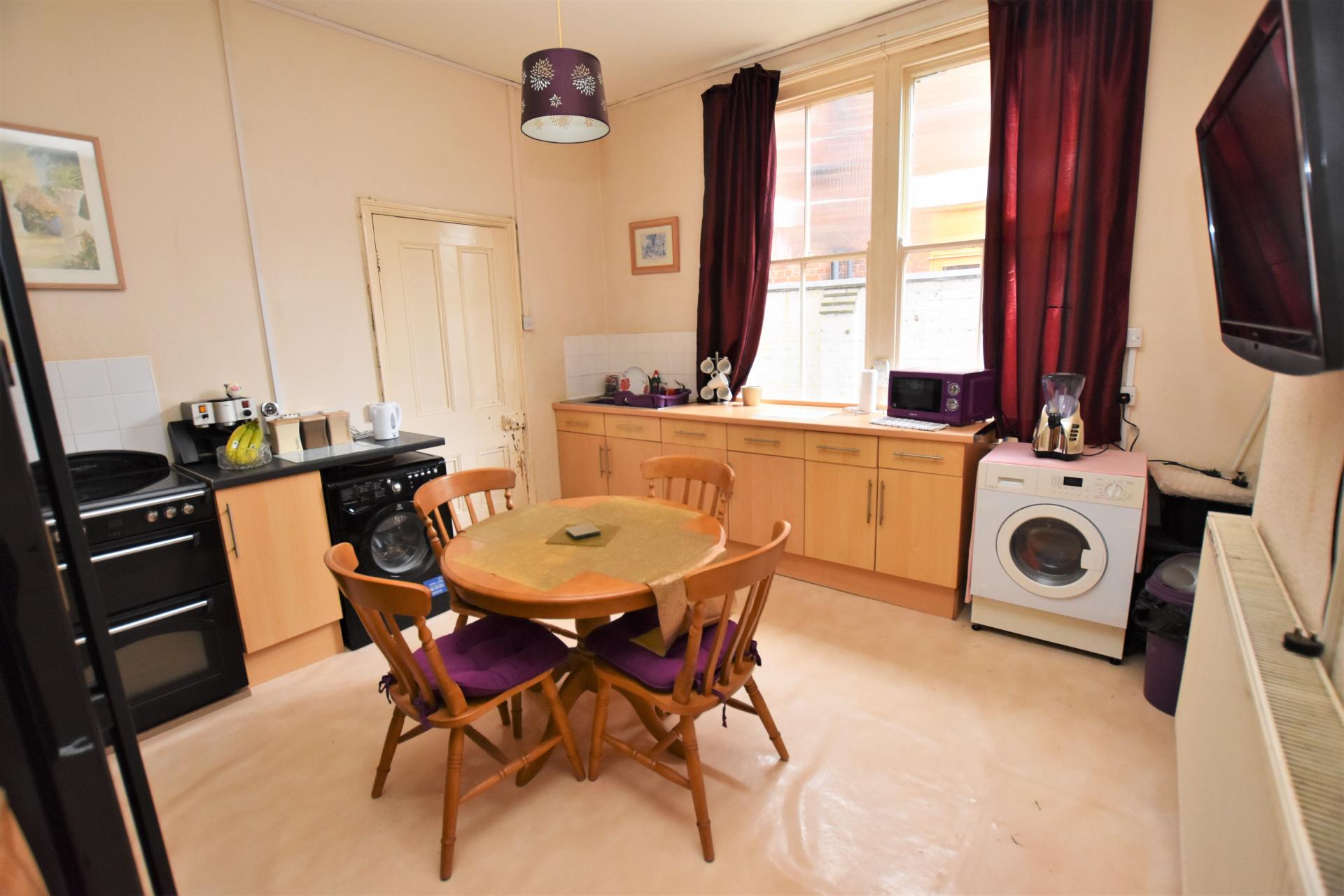 5 bedroom Townhouse for sale in Market Drayton