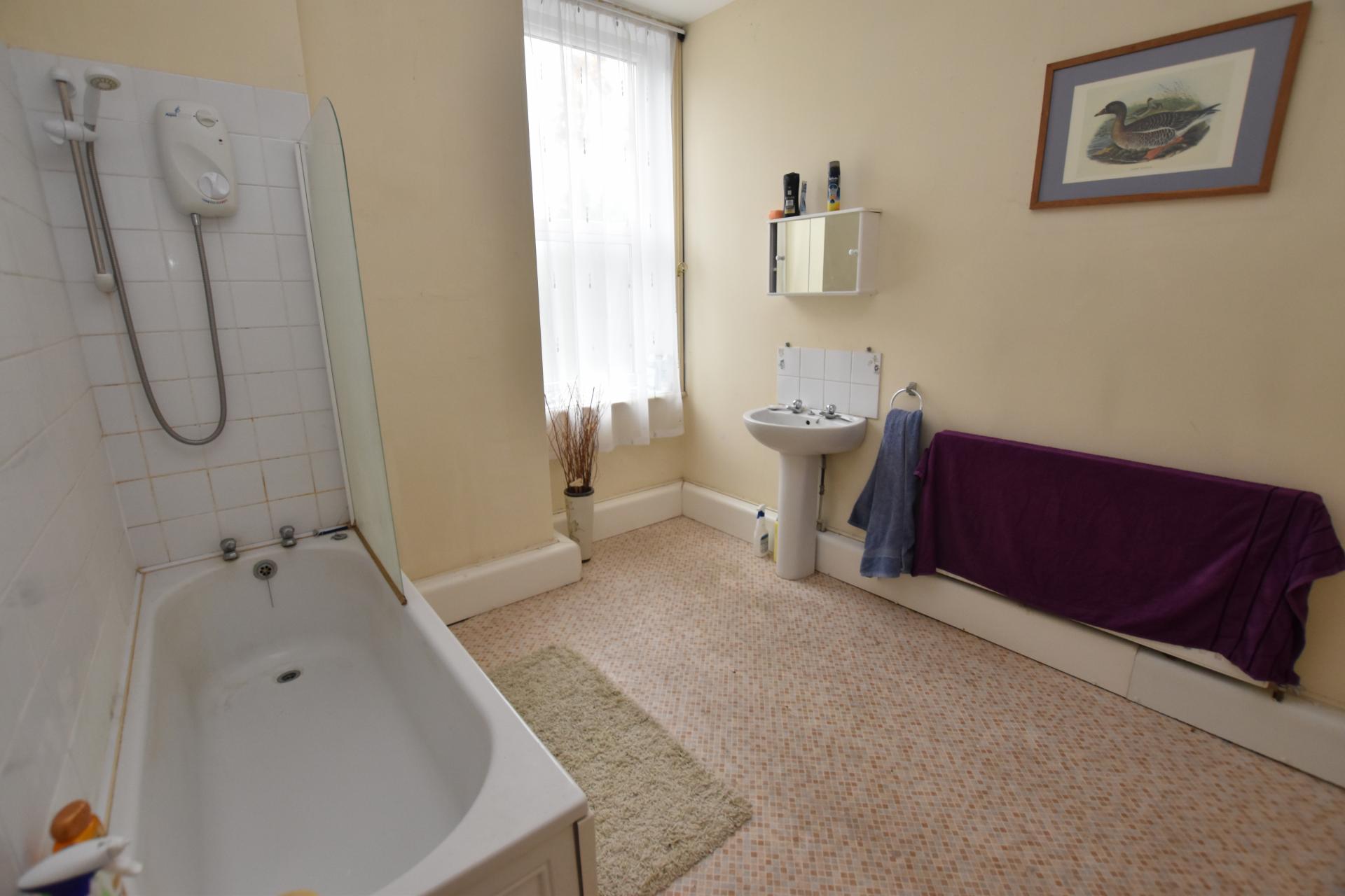 5 bedroom Townhouse for sale in Market Drayton