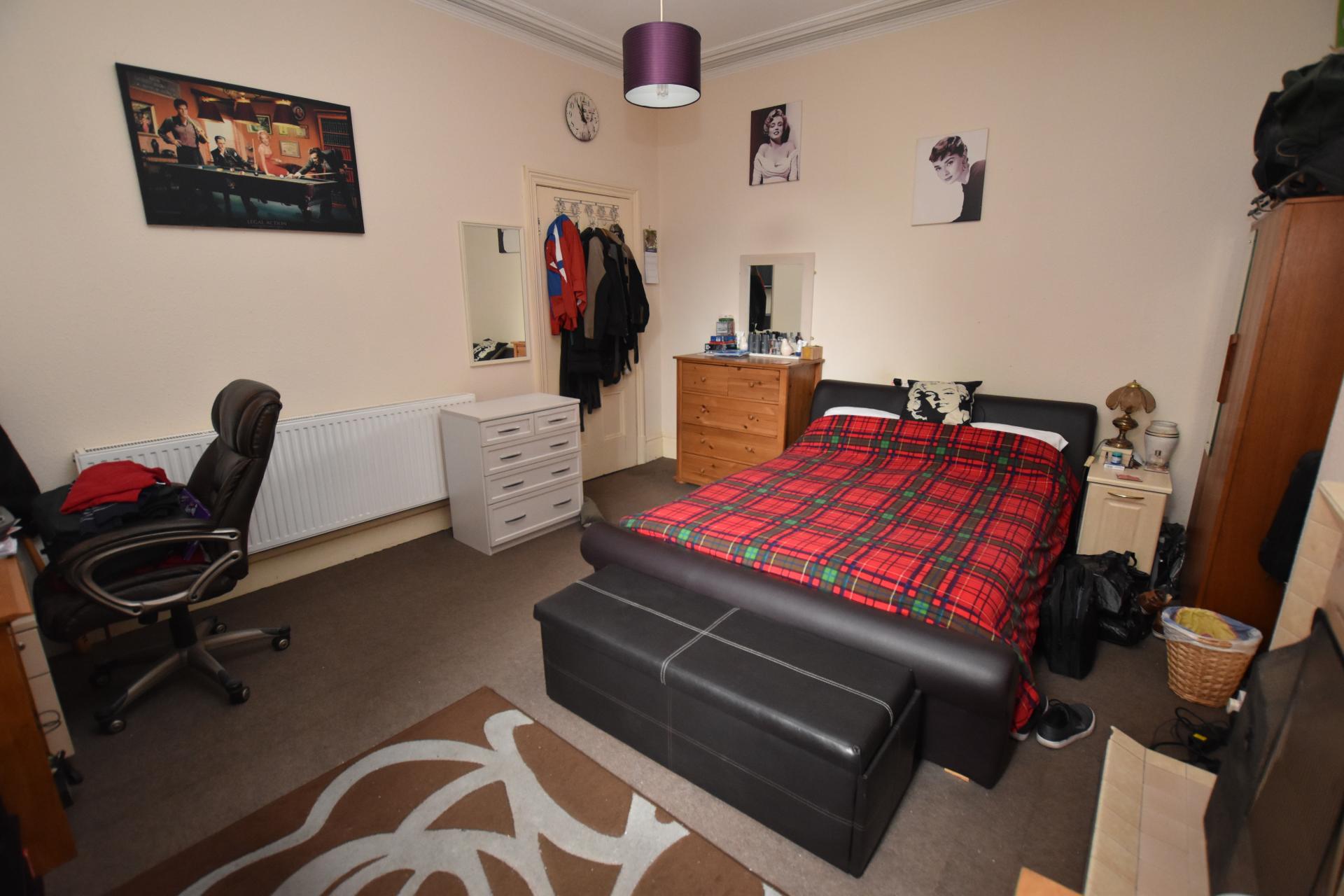 5 bedroom Townhouse for sale in Market Drayton