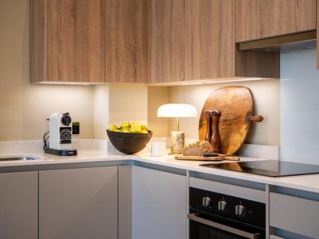 Southsea Show Flat HR-53.jpg