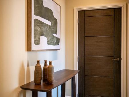 Southsea Show Flat HR-67.jpg