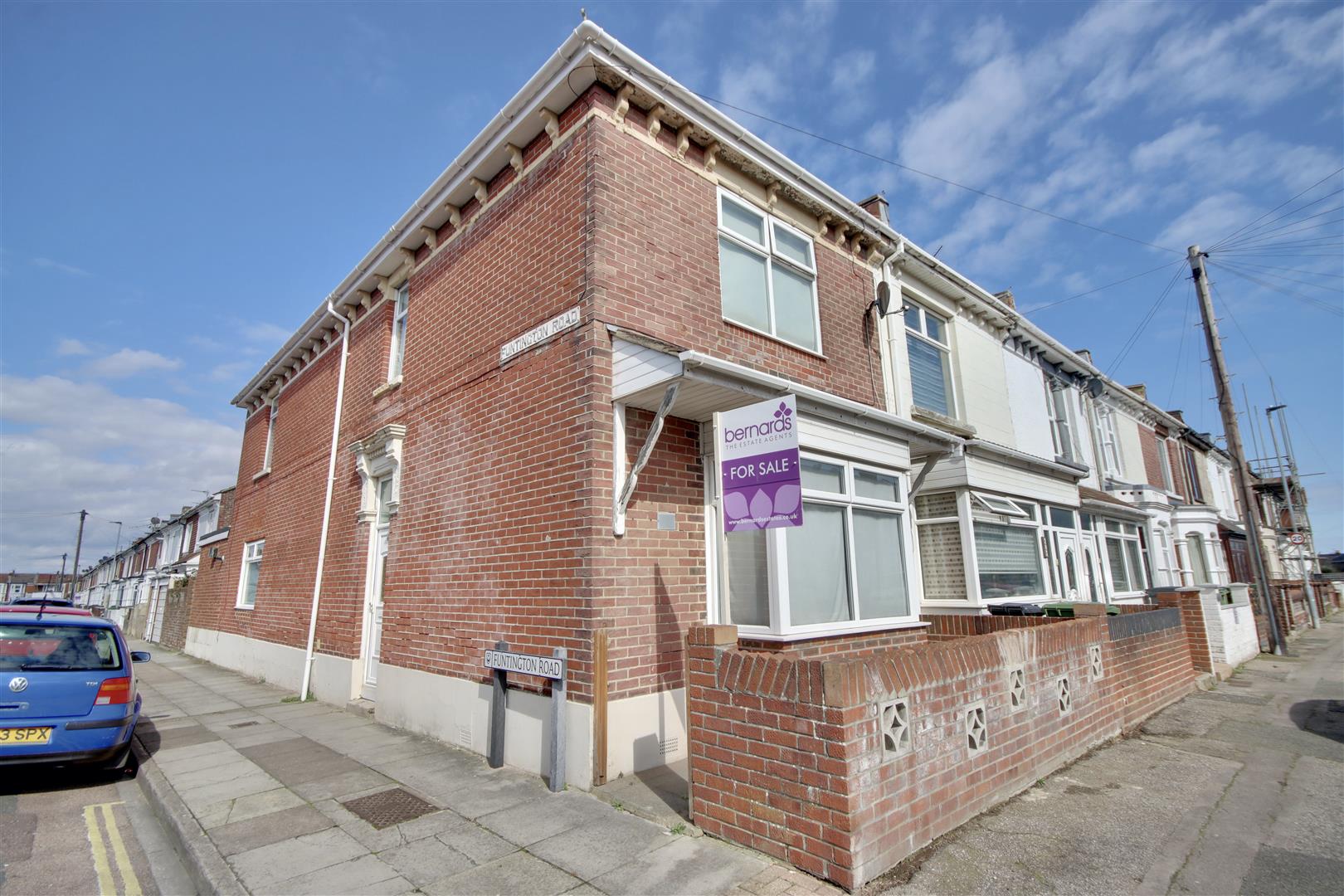 3 bedroom End of Terrace House for sale in Portsmouth