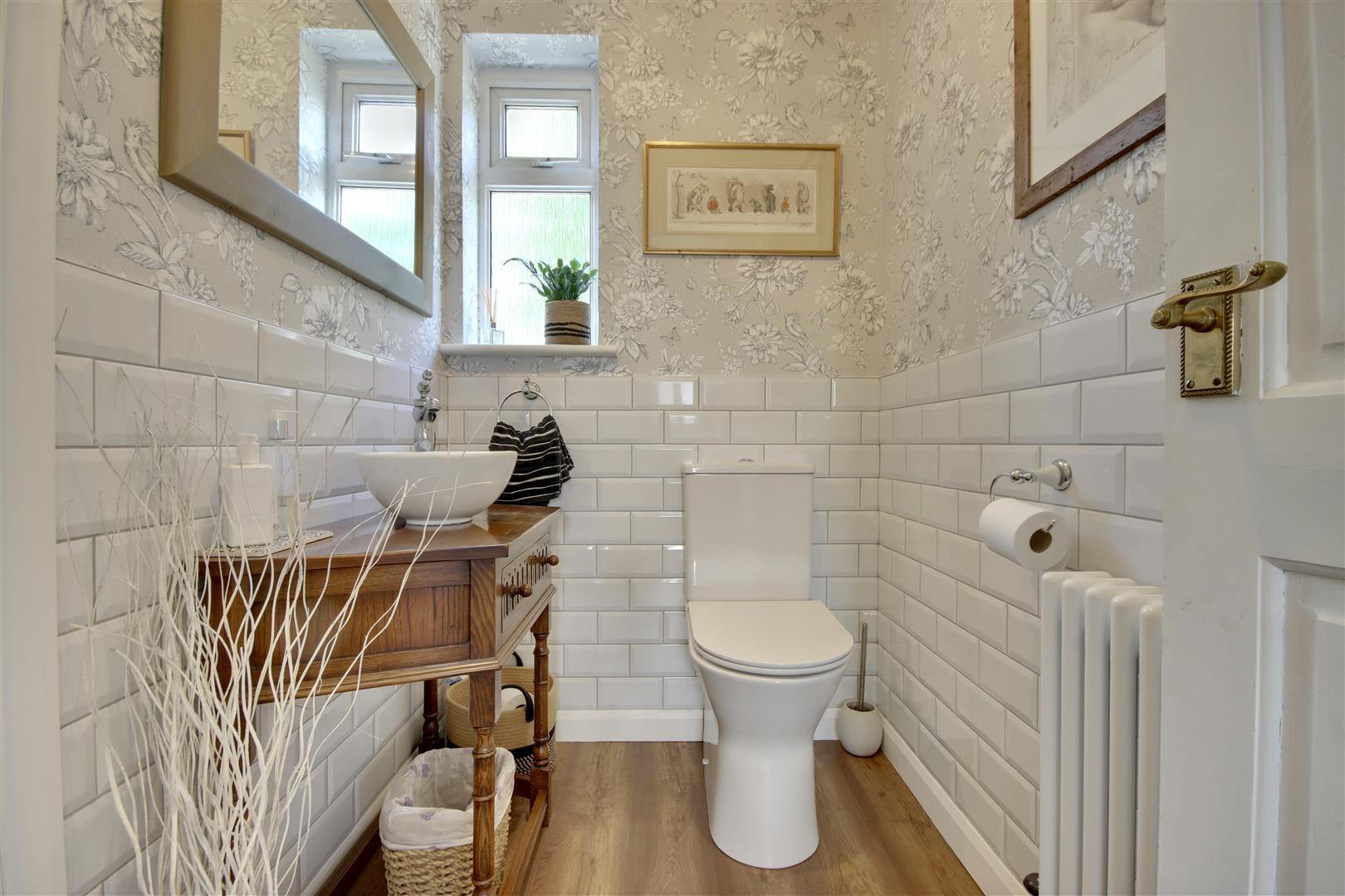 4 bedroom Detached House for sale in Rowlands Castle