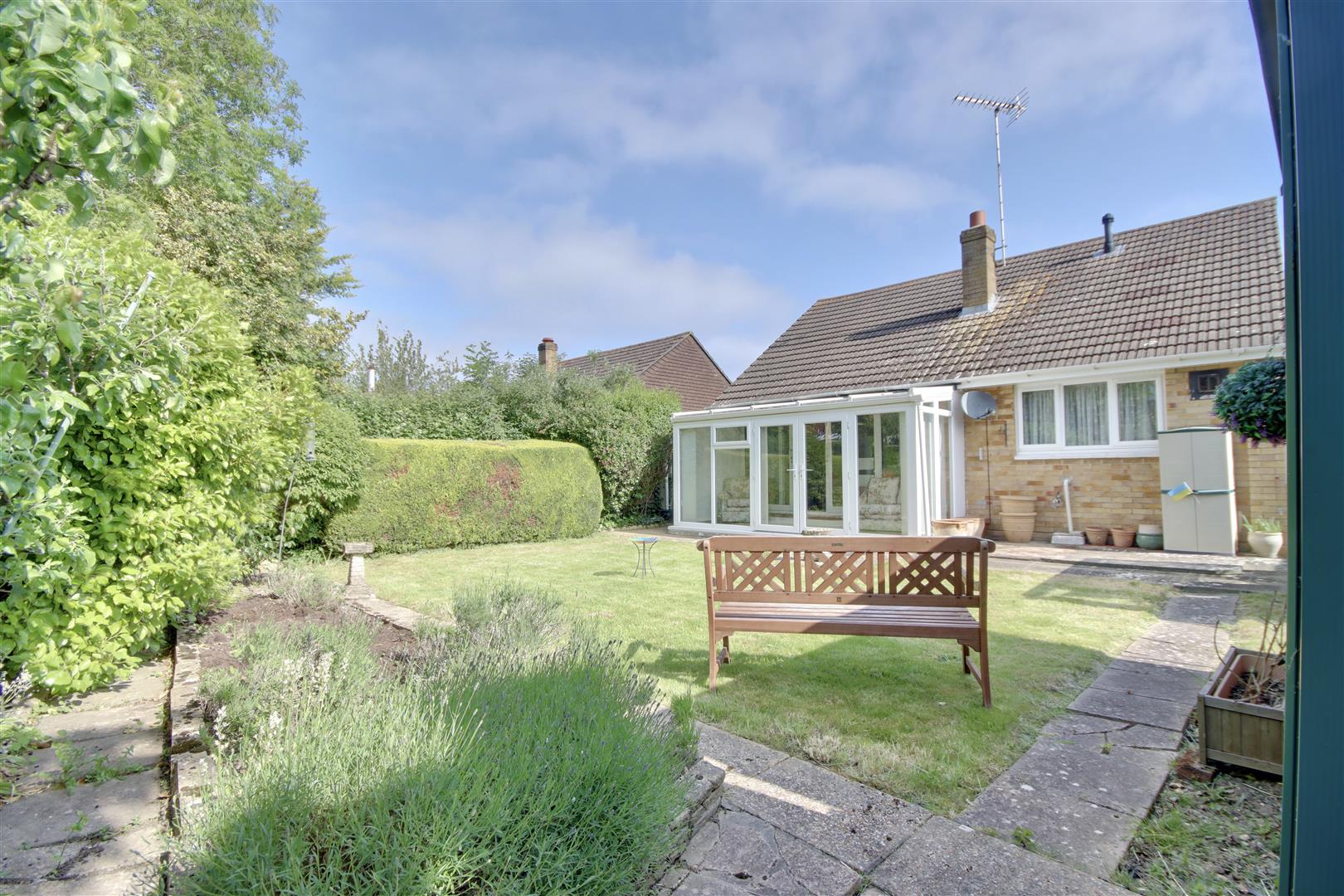 2 bedroom Bungalow for sale in Waterlooville