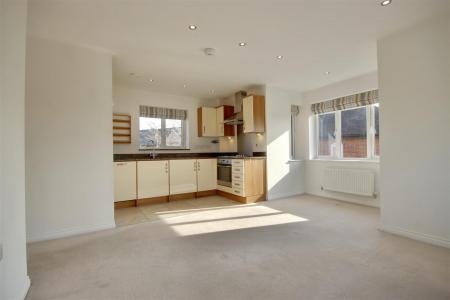Kitchen/Lounge