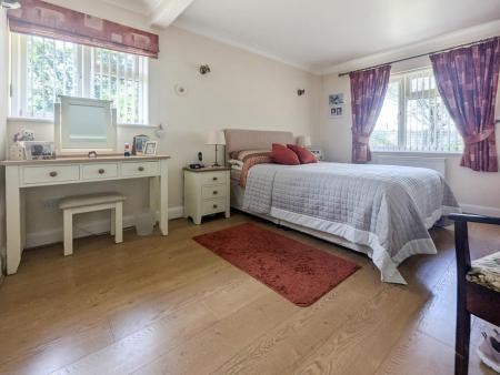 9017959-104687-133922305254480283-0da4c7cf-eec1-25