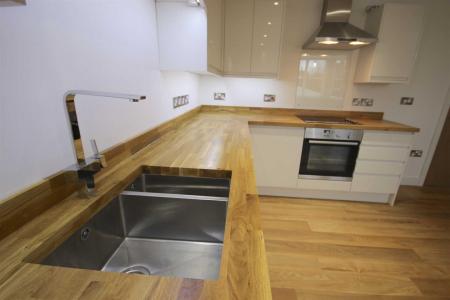 kitchen 1.jpg