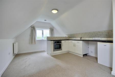 Kitchen/Lounge