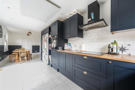 Kitchen Diner