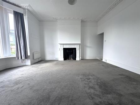 Lounge bedroom.jpg