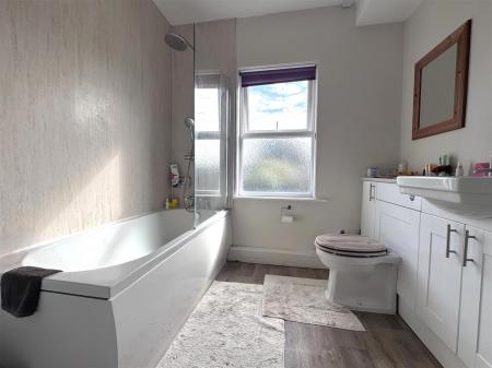 Bathroom.jpeg