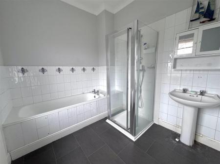 Bathroom.jpeg