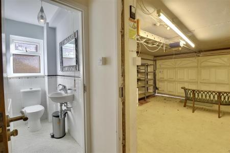 Cloakroom/Garage