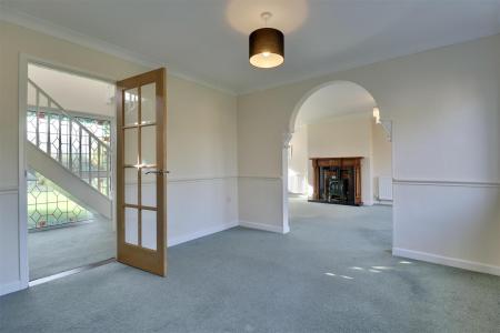 Living Room/Dining Room