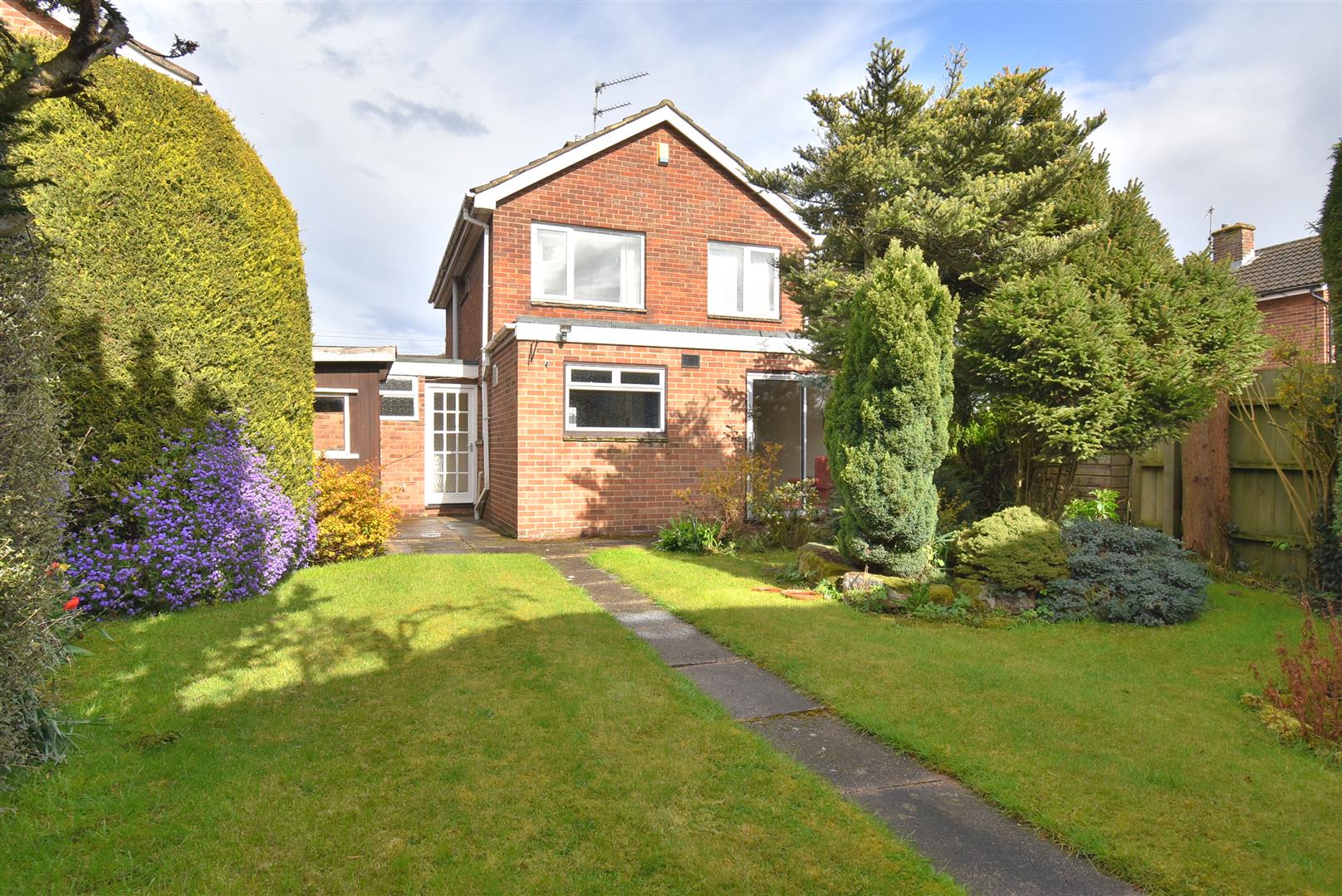 3 bedroom Detached House for sale in Derby