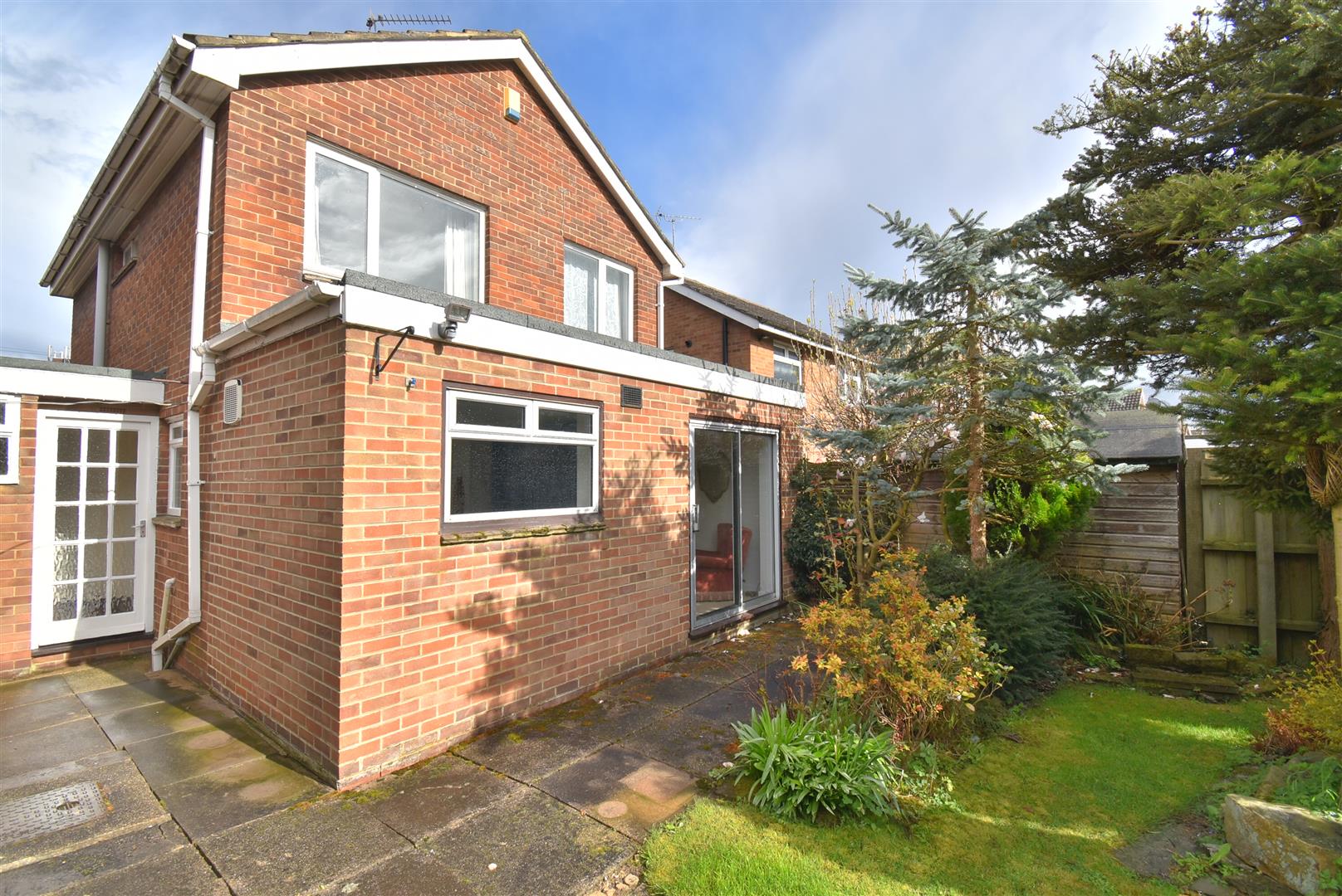 3 bedroom Detached House for sale in Derby