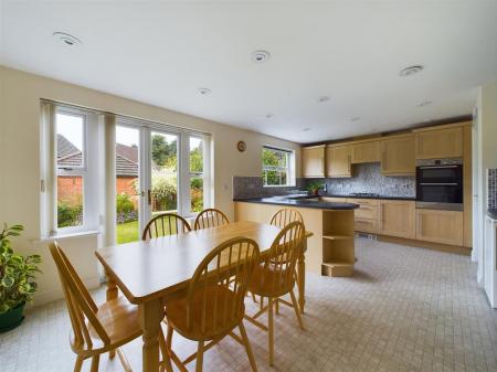 Open Plan Dining Kitchen