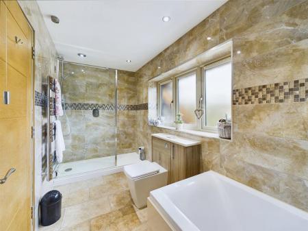 Superbly Appointed Family Bathroom