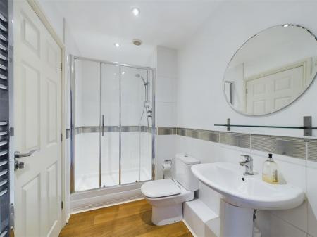 Jack & Jill En-Suite Shower Room