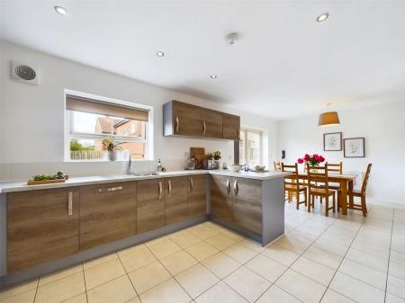 Open Plan Dining Kitchen