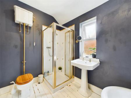 Four-Piece Bathroom