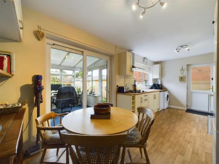 Open Plan Dining Kitchen