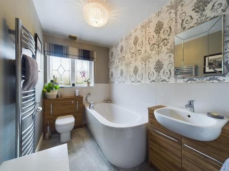 Superbly Appointed Bathroom