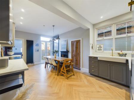 Open Plan Dining Kitchen