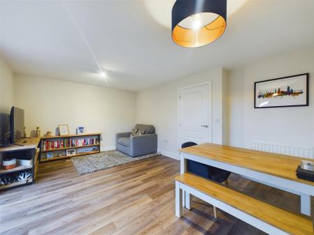 Spacious Lounge/Dining room