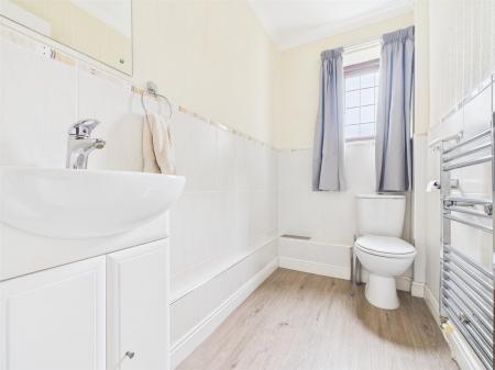 Fitted Guest Cloakroom