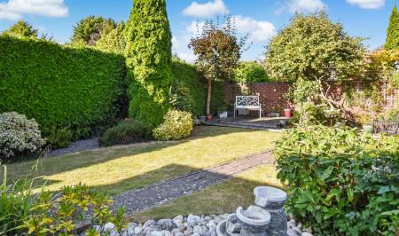 Private Sunny Garden