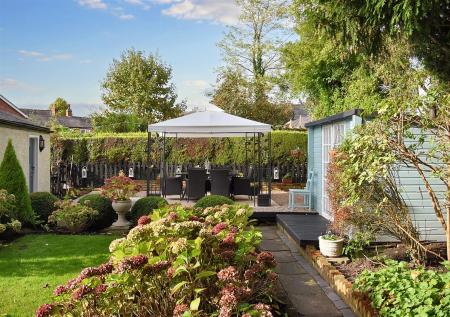 Private Garden