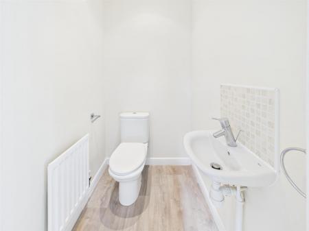 Fitted Guest Cloakroom