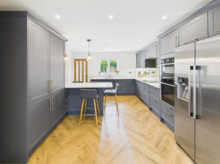 Fabulous Refitted Living Kitchen