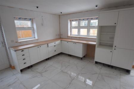 Example - Dining Kitchen