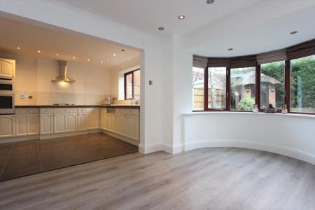Open Plan Dining Kitchen