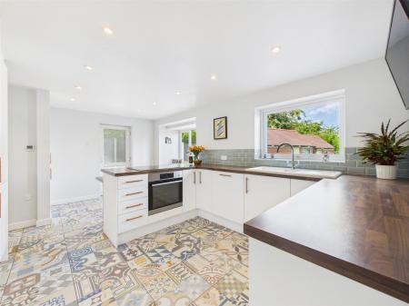 Breakfast Kitchen