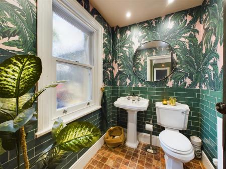 Guest Cloakroom